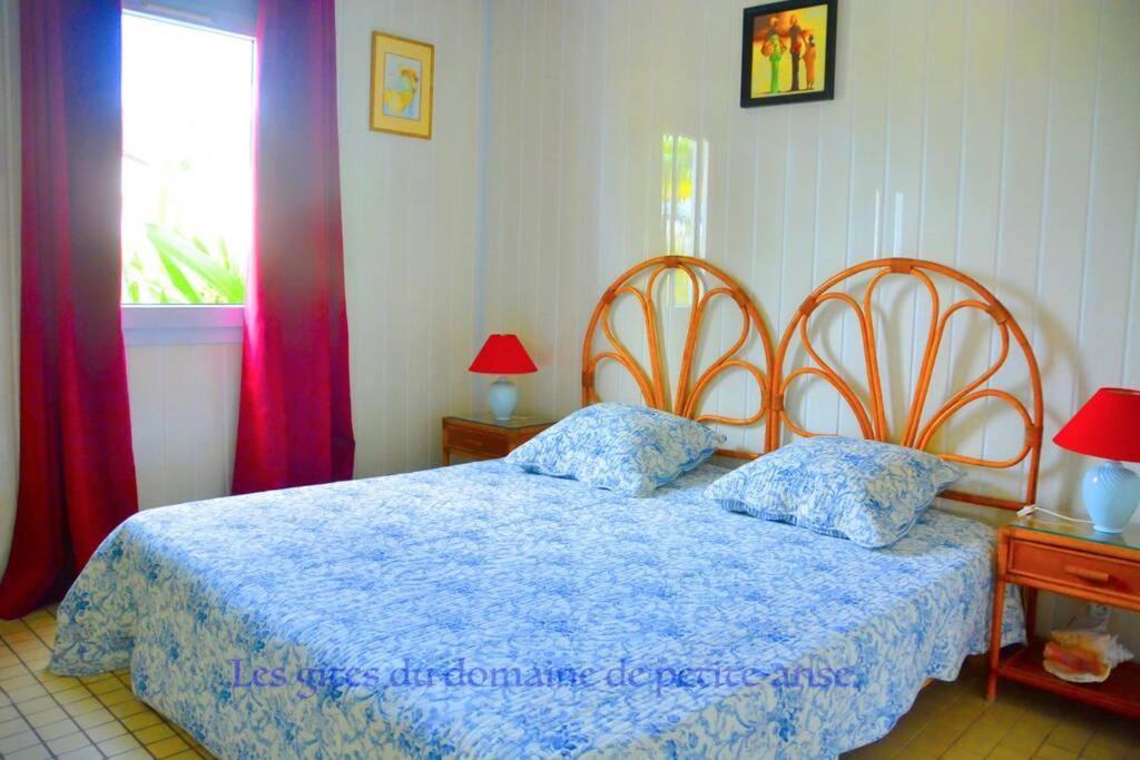 Bungalow - Type F3 - plage de petite anse Bouillante Extérieur photo